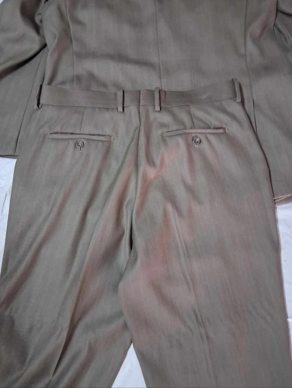 Caravelli Superior 150's Classic Men's Brown Two-Piece Suit - Timeless Styling